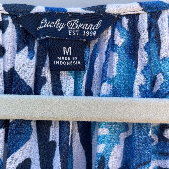 Lucky Brand Flowy Winter Blue & White Peasant-Style Top Size M - Picture 3 of 6